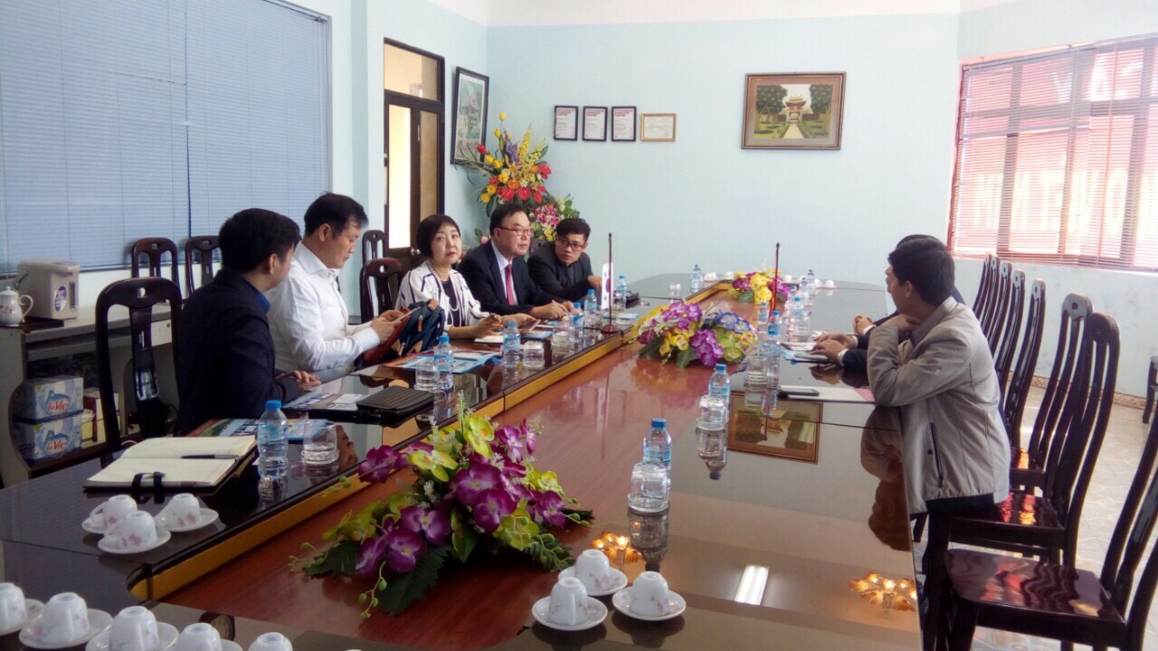 BUỔI LÀM VIỆC VỚI TRƯỜNG RASARA FASHION DESIGN COLLEGE